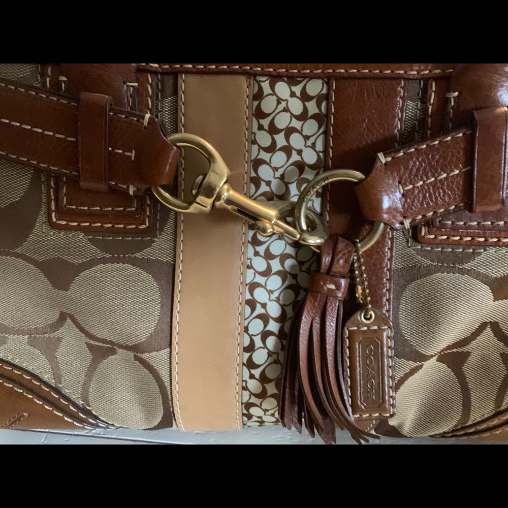 Coach Purse - Picture 3 of 6